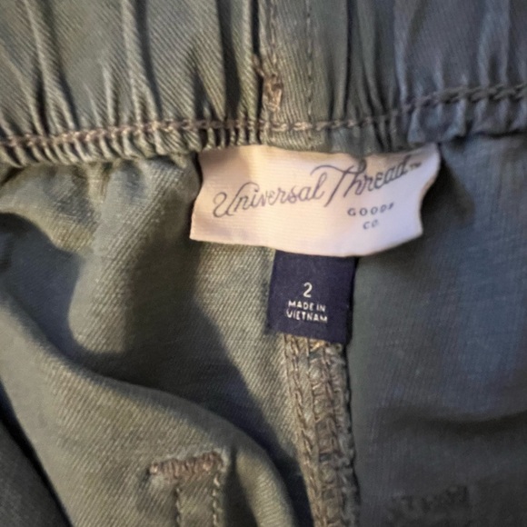 Pants - Picture 5 of 8